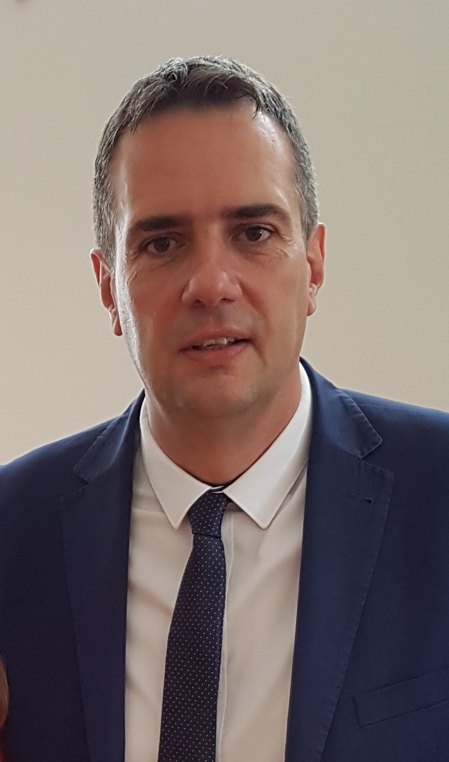 dr Dejan Filipović